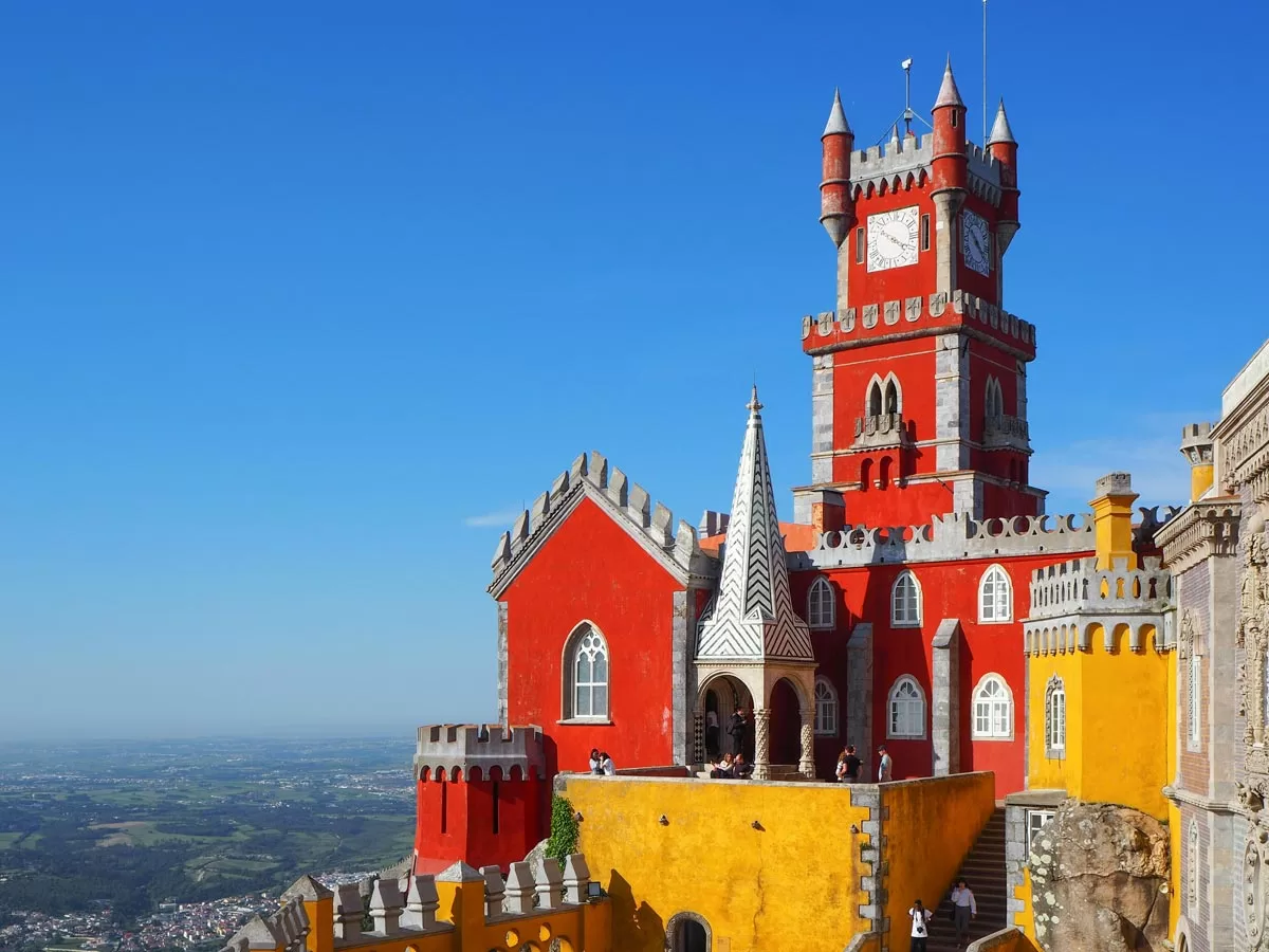 🌟 Enchanting Sintra, Portugal! 🌟Step into a fairytale as we explore the magical town of Sintra. From the colorful Pena Palace to the mystical Quinta da Regaleira, every corner of Sintra is filled with history and enchantment. Get lost in its lush gardens, majestic castles, and stunning views. 🏰✨  Ready to experience the magic? Watch the full reel and let Sintra inspire your next adventure! 🌄❤️